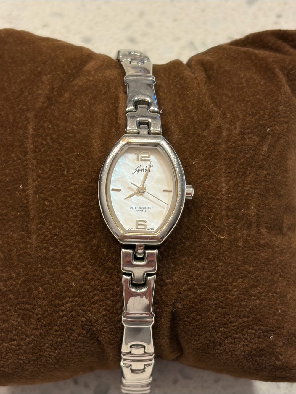 Gorgeous Speidel Women’s Quartz Mother of Pearl Dial- New Battery